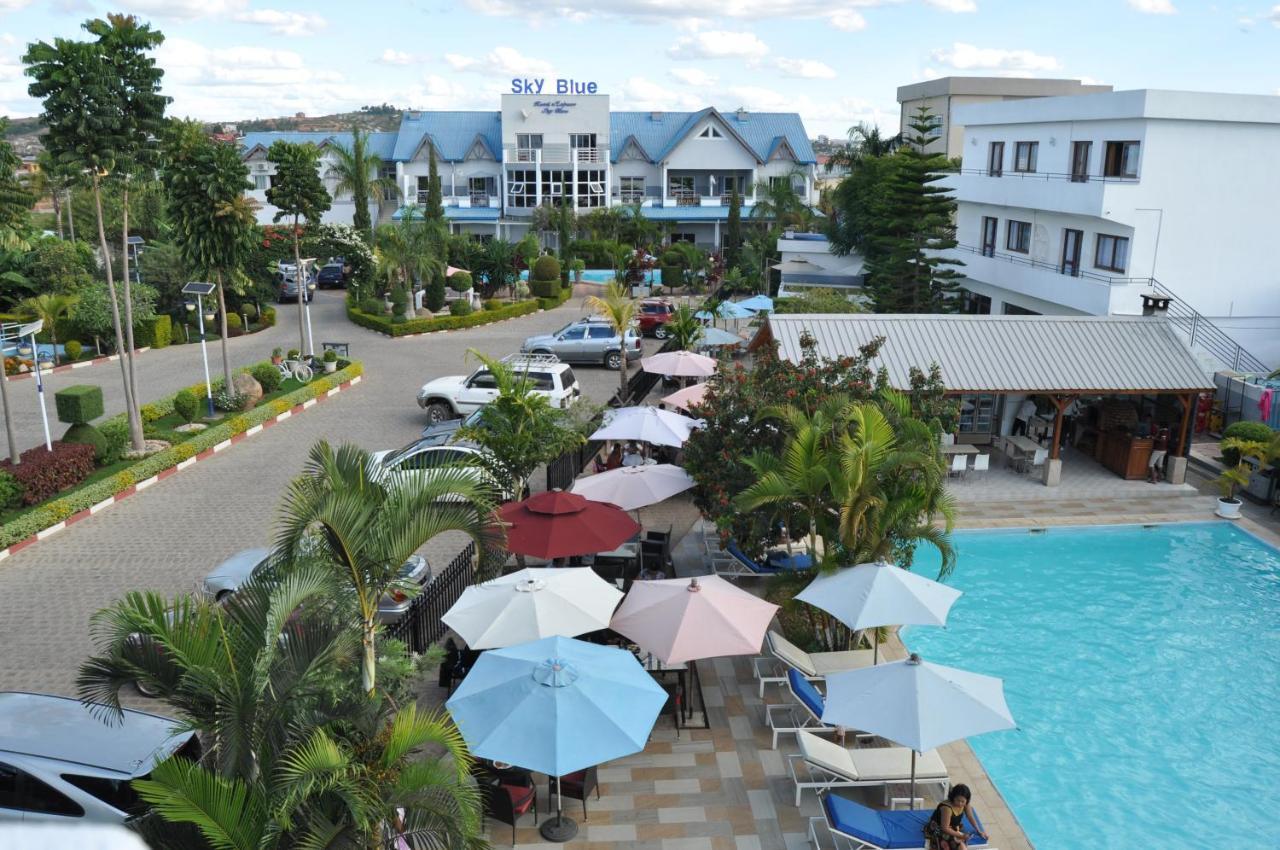 Sky blue hôtel&espace Alasora Extérieur photo